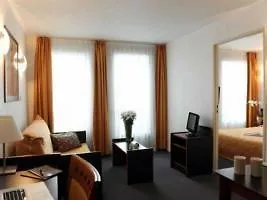 Adagio Access Jolimont Апарт-отель