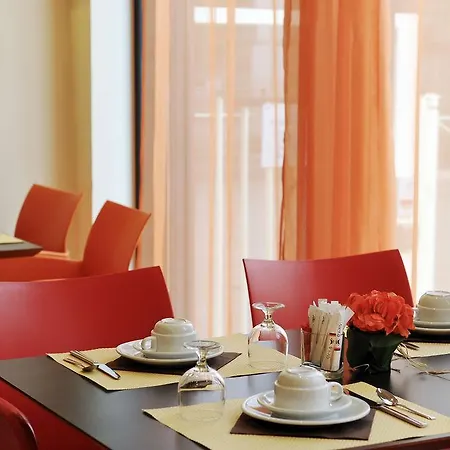 Adagio Access Jolimont Апарт-отель 2*