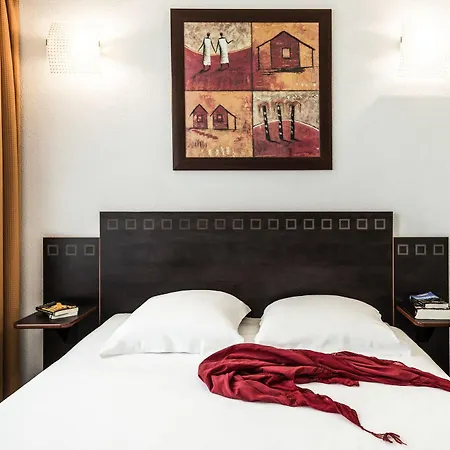 Adagio Access Jolimont Aparthotel